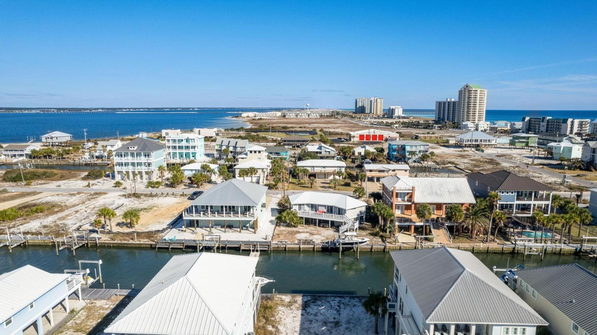 Island Oasis Villa Navarre Exterior photo