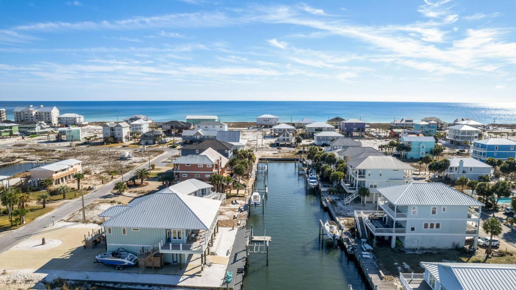 Island Oasis Villa Navarre Exterior photo